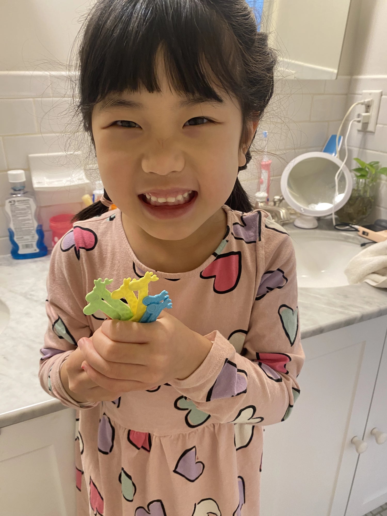 founder story LILY & EDITH Eco-Friendly Dental Floss Picks for Adults and Kids